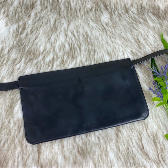 Burberry Black Leather Slim Belt Bag / Mini Bag / Shoulder Bag - Picture 2 of 13